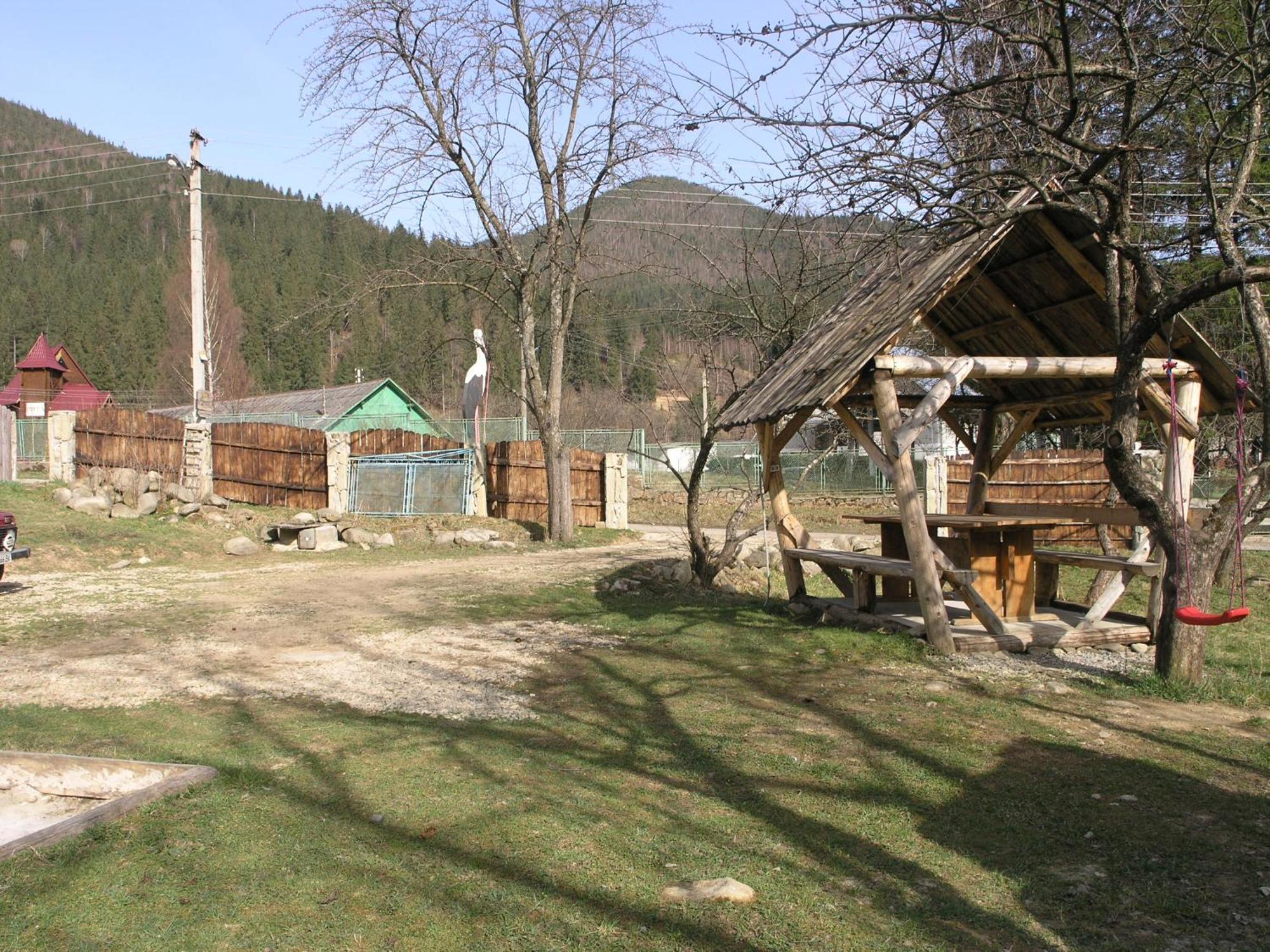Arnika Tatariv Hotell Exteriör bild
