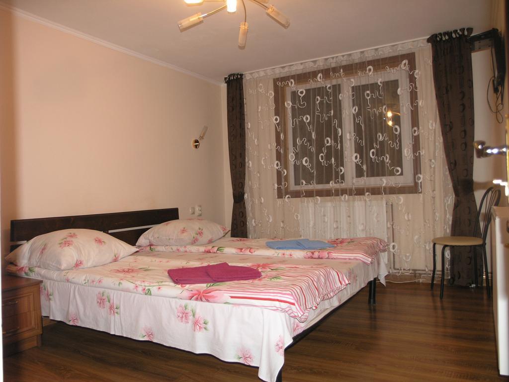 Arnika Tatariv Hotell Exteriör bild